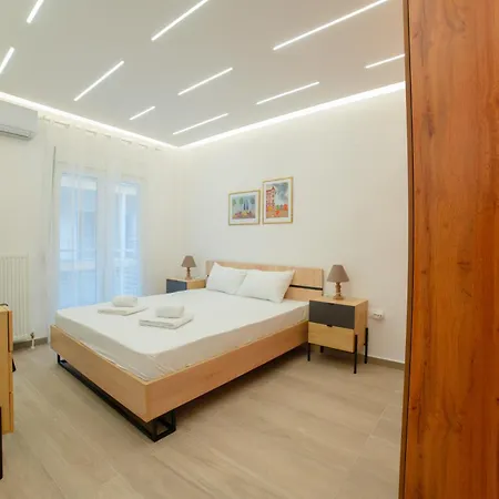 Spacius And Comfy Салоники